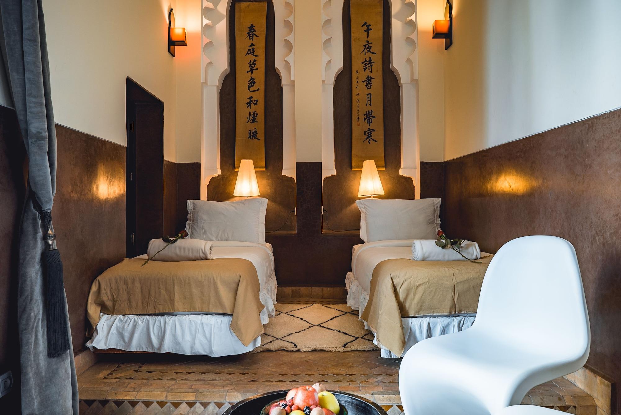 Ambre Epices Medina Riad Marrakesch Exterior foto Deluxe Room