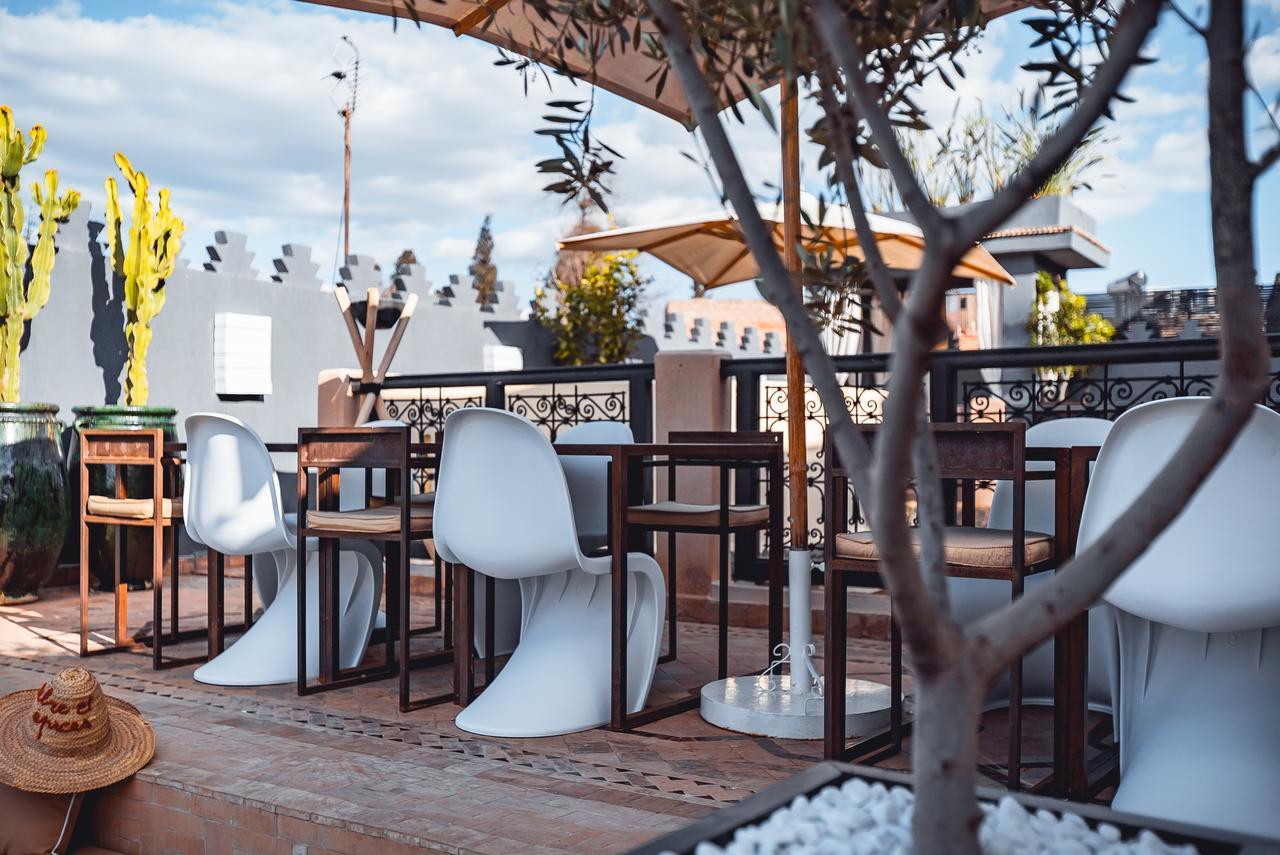 Ambre Epices Medina Riad Marrakesch Exterior foto Rooftop bar