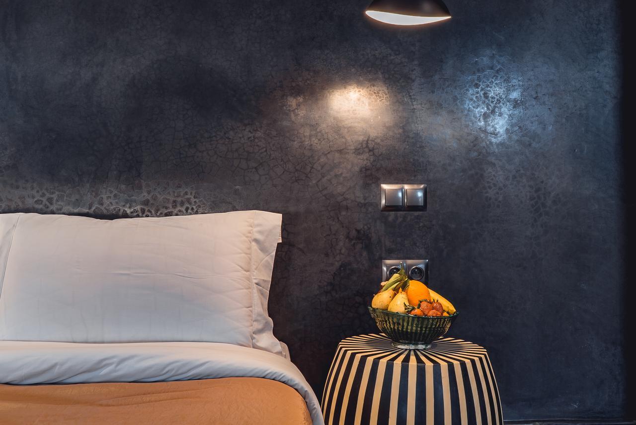Ambre Epices Medina Riad Marrakesch Exterior foto A room at the hotel