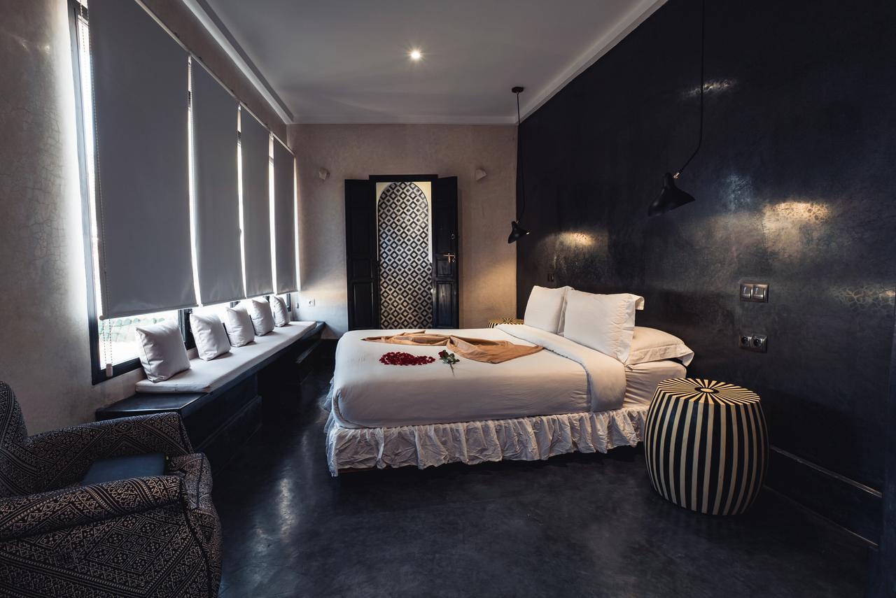 Ambre Epices Medina Riad Marrakesch Exterior foto A bedroom at the hotel