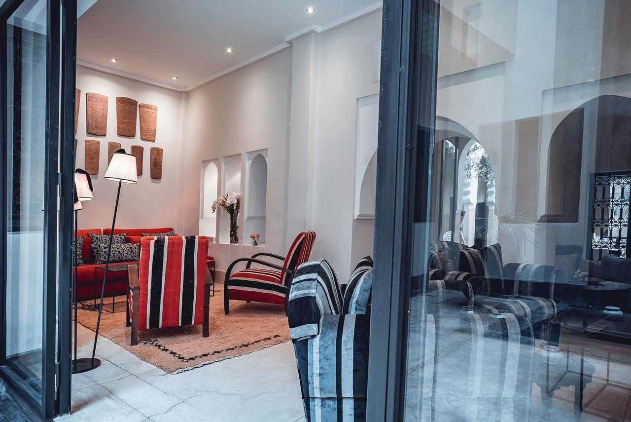 Ambre Epices Medina Riad Marrakesch Exterior foto The lobby of the hotel