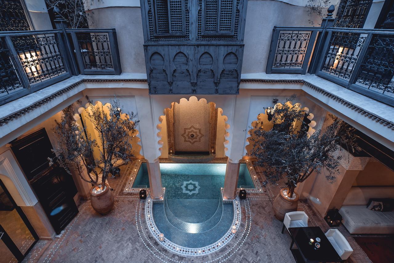 Ambre Epices Medina Riad Marrakesch Exterior foto The synagogue's courtyard